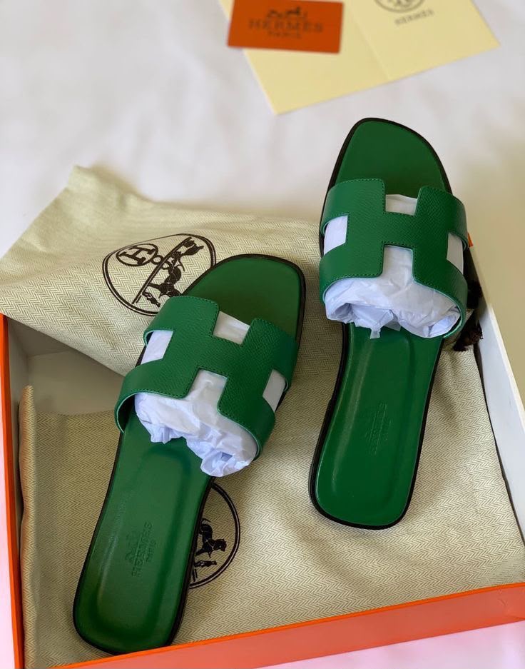 Hermès Oran Leather Sandals