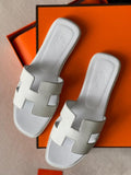 Hermès Oran Leather Sandals